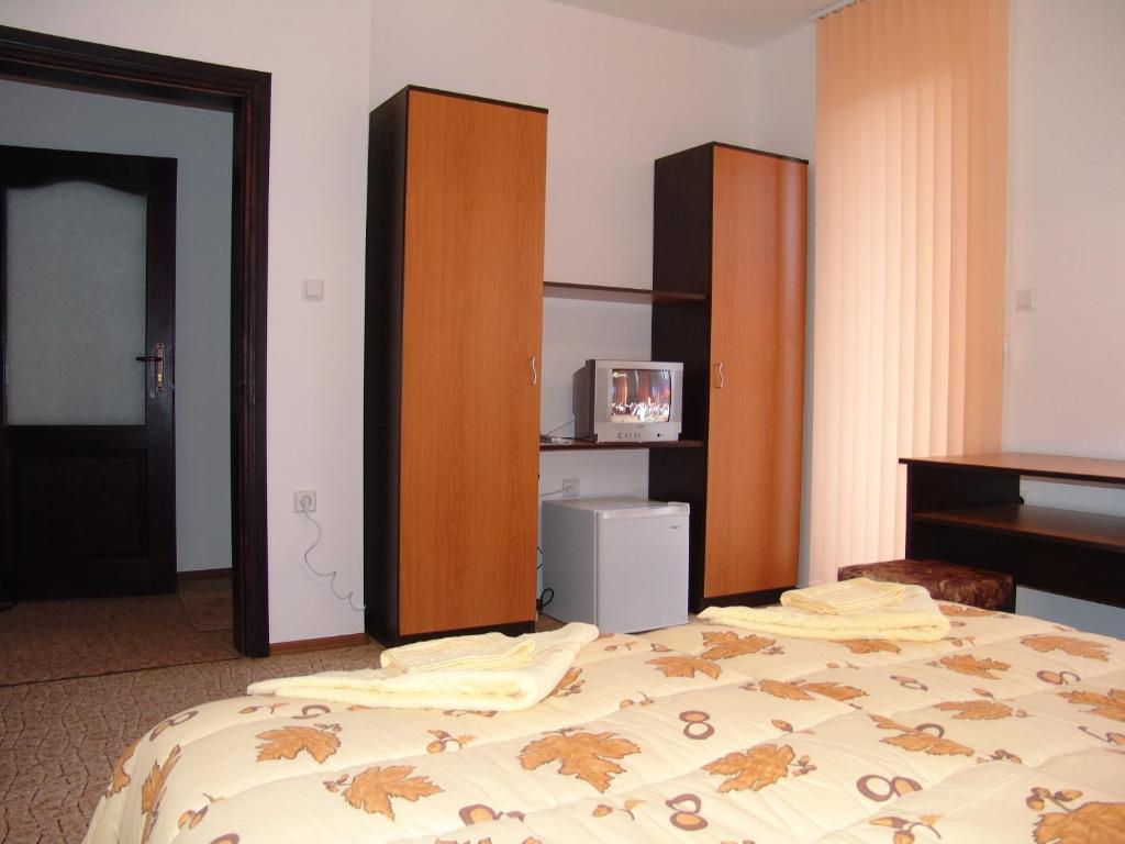 Tarnovski Dom Guest Rooms Veliko Tărnovo Rum bild